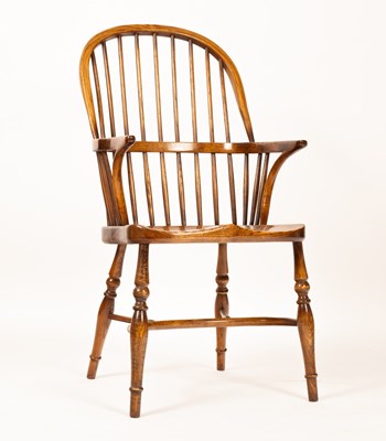 Lot 492 - A Windsor type chair