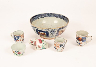 Lot 79 - A group of Chinese export ware, Qing dynasty,...