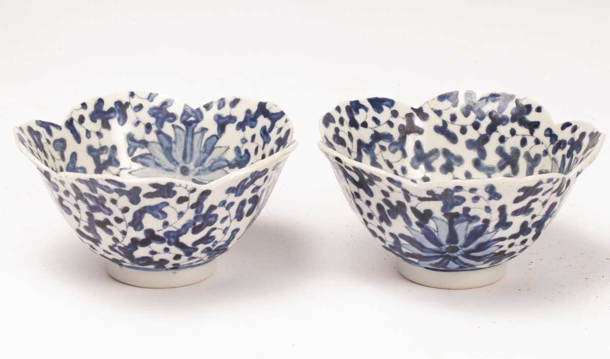 Lot 108 - Early 20th Century Chinese porcelain...