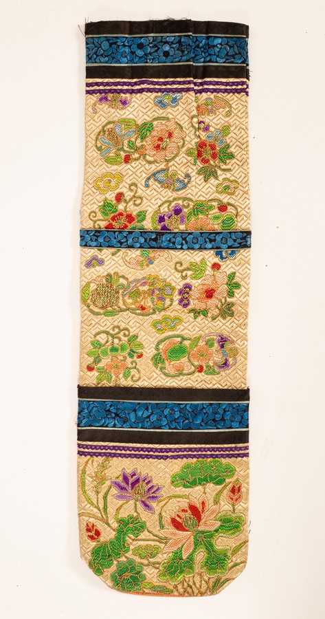 Lot 151 - A Chinese letter case, circa 1890, embroidered...