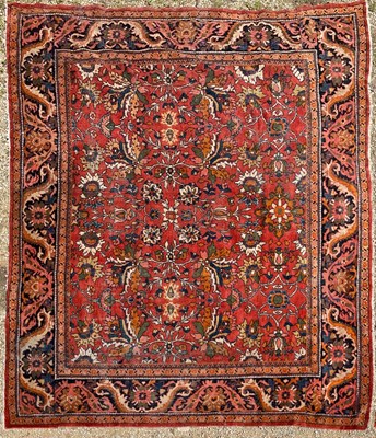 Lot 285 - A Mahal carpet, West Persia, circa 1900, the...