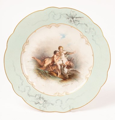 Lot 534 - A Sèvres porcelain plate decorated a scene of...