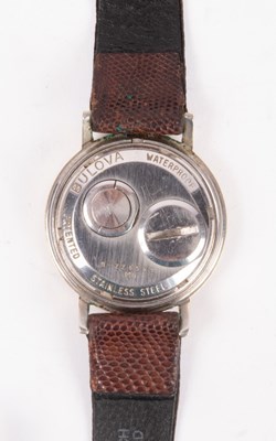 Lot 125 - A gentleman's Bulova Accutron wristwatch with...