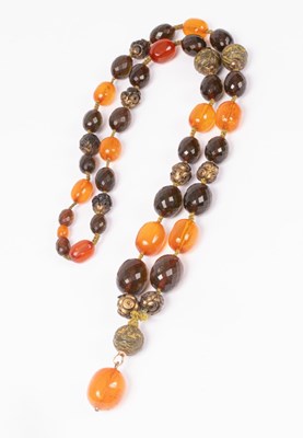 Lot 170 - An early 20th Century beaded necklace,...