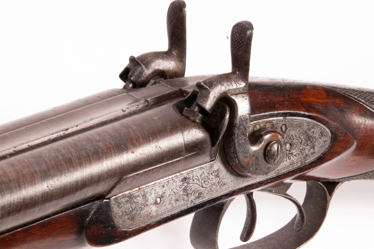 Lot 373 - A double-barrel muzzle loading shot gun with