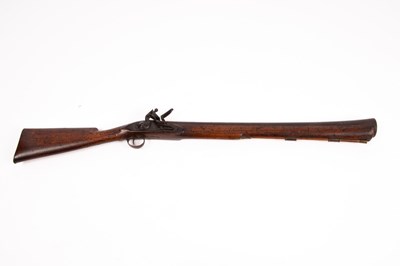 Lot 387 - A flintlock duck gun, London Tower marks to...