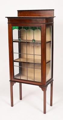 Lot 529 - An Edwardian mahogany display cabinet, with...