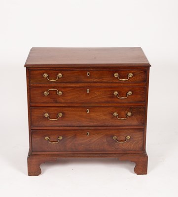 Lot 651 - A Georgian style mahogany chest of four long...