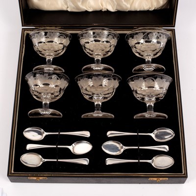 Lot 44 - A cased set of six cut glass glacé dishes and...