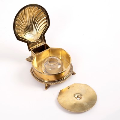 Lot 46 - A silver gilt shell-shaped inkstand and pen...