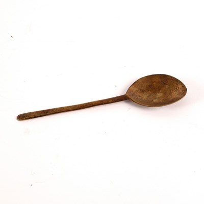 Lot 432 - A 17th Century brass slip top spoon, marked to...