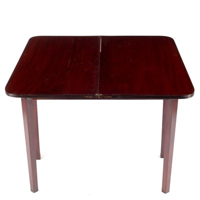 Lot 624 - An early 19th Century mahogany tea table with...