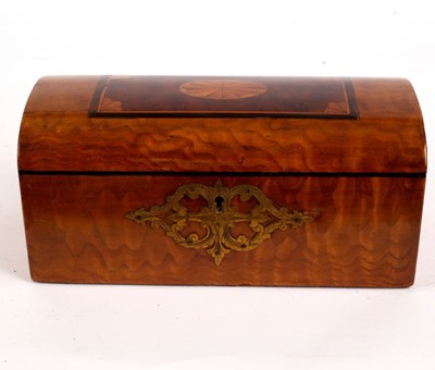 Lot 742 - An Edwardian satin walnut jewellery box,...