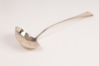 Lot 104 - A George III silver soup ladle, Richard...