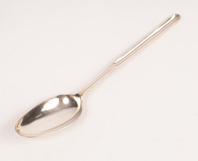 Lot 171 - A Queen Anne silver marrow spoon, 1709,...