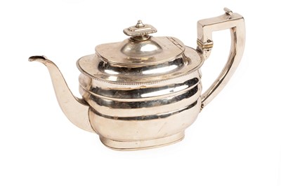 Lot 184 - A George III silver teapot, John & Edward...