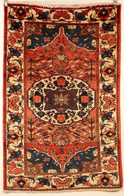 Lot 468 - A Bakthiar rug