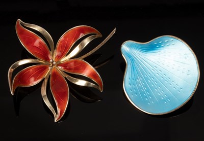 Lot 5 - A Norwegian floral spay brooch by Hroar Prydz,...