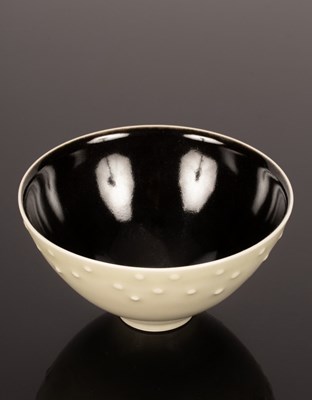 Lot 166 - Chris Keenan (born 1960), a celadon glazed...