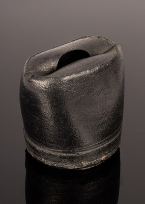 Lot 199 - Dan Kelly (born 1951), a black stoneware squat...