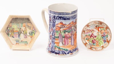 Lot 729 - A Chinese famille rose porcelain mug and...