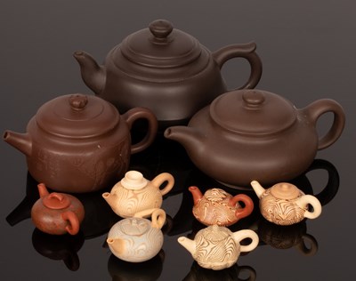 Lot 790 - A set of Yixing Zisha teapot and six tea cups...