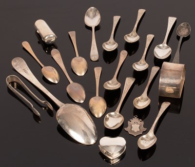 Lot 5 - Six Edwardian silver coffee spoons, James...