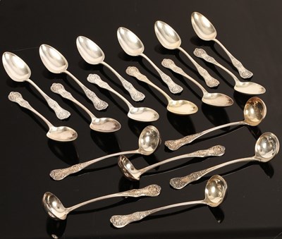 Lot 128 - Six Kings pattern silver plated ladles and...