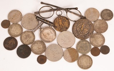 Lot 130 - A collection of sundry coins, medals and a...