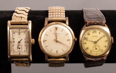 Lot 210 - A gentleman's Cyma wristwatch, the rectangular...