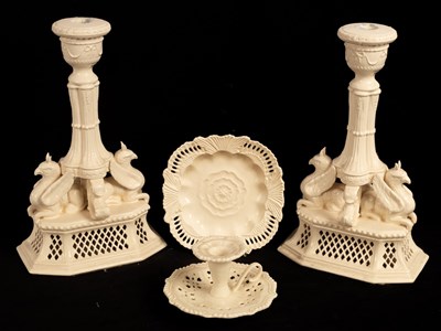 Lot 463 - A pair of 'Royal Creamware' reproduction...