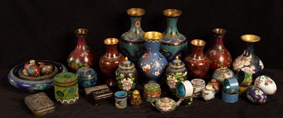 Lot 480 - A large quantity of cloisonné items, including...