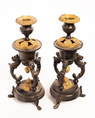 Lot 542 - A pair of bronze and gilt metal cassoulets,...