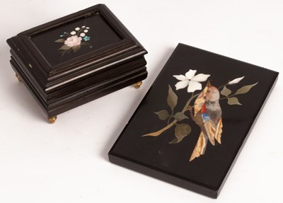 Lot 551 - A pietra dura paperweight decorated a bird on...