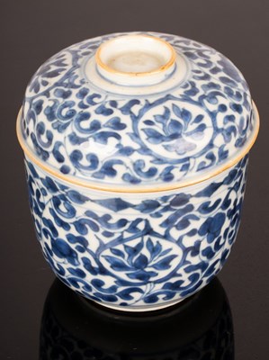 Lot 1013 - A Chinese blue and white jar and cover, Qing...