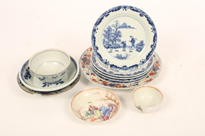 Lot 1015 - A set of five Chinese blue and white side...