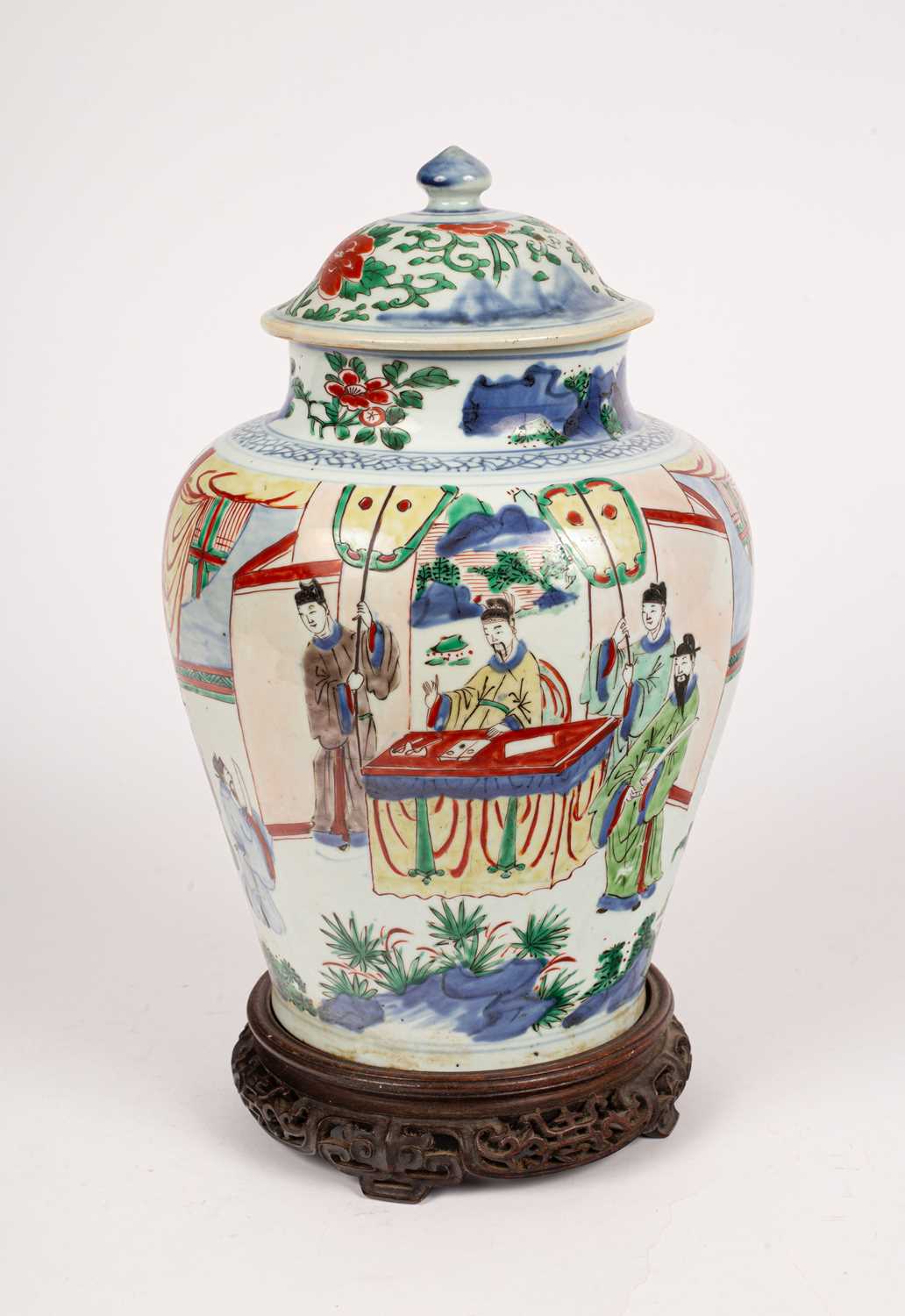 Lot 30 - A wucai jar and cover of baluster form