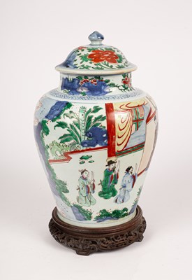 Lot 30 - A wucai jar and cover of baluster form