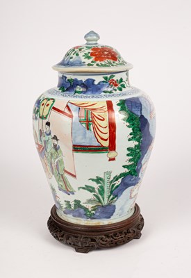 Lot 30 - A wucai jar and cover of baluster form