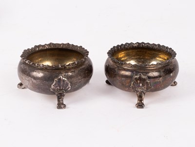 Lot 7 - A pair of Victorian silver salts