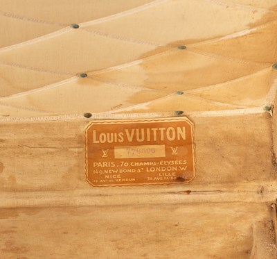 Lot 425 - A 1920s Louis Vuitton trunk