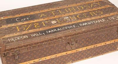 Lot 425 - A 1920s Louis Vuitton trunk