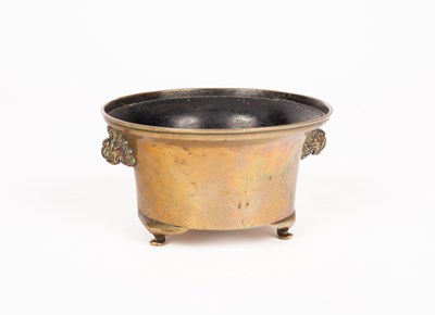 Lot 93 - A Chinese bronze incense burner