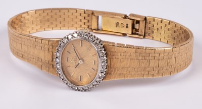 Lot 10 - A lady's 18ct gold Omega wristwatch