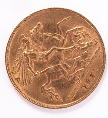 Lot 126 - A George V half sovereign