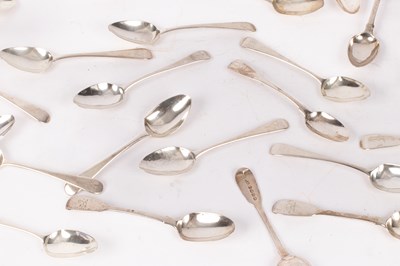 Lot 37 - A set of twelve George III silver teaspoons