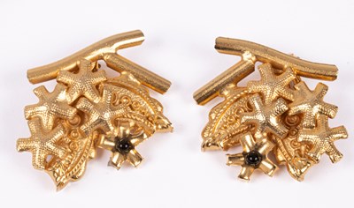Lot 94 - A pair of Particolari (Italian) yellow metal earrings