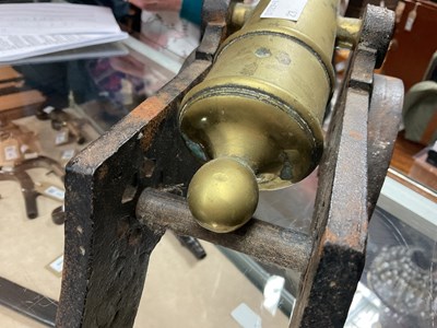 Lot 236 - A breach fire cannon