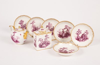 Lot 224 - A Meissen part tea service