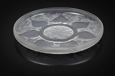 Lot 41 - A Lalique Coupe pattern dish